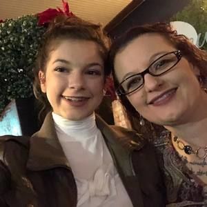 Meet your Posher, Brooke